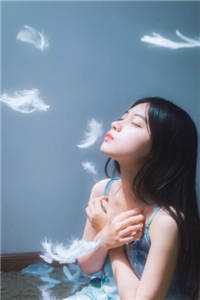 倚窗送风语爆火全网